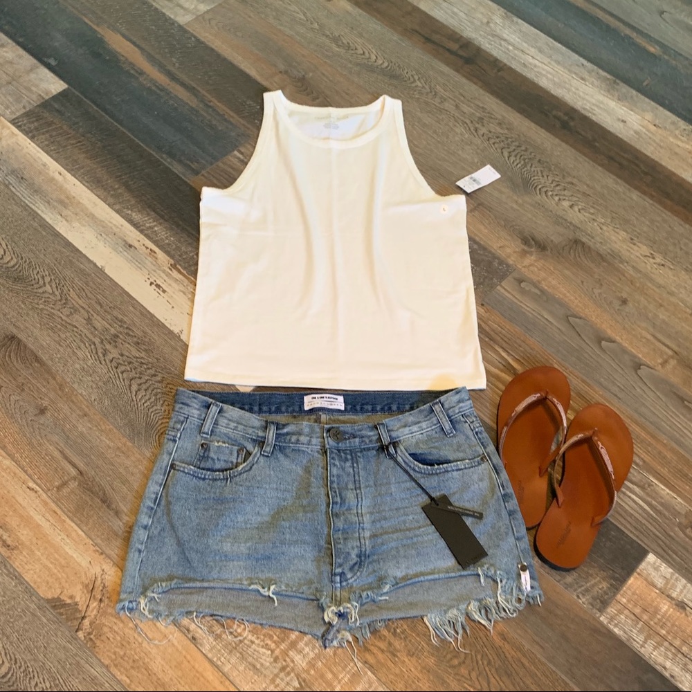One Teaspoon Mini Skirt🌻
